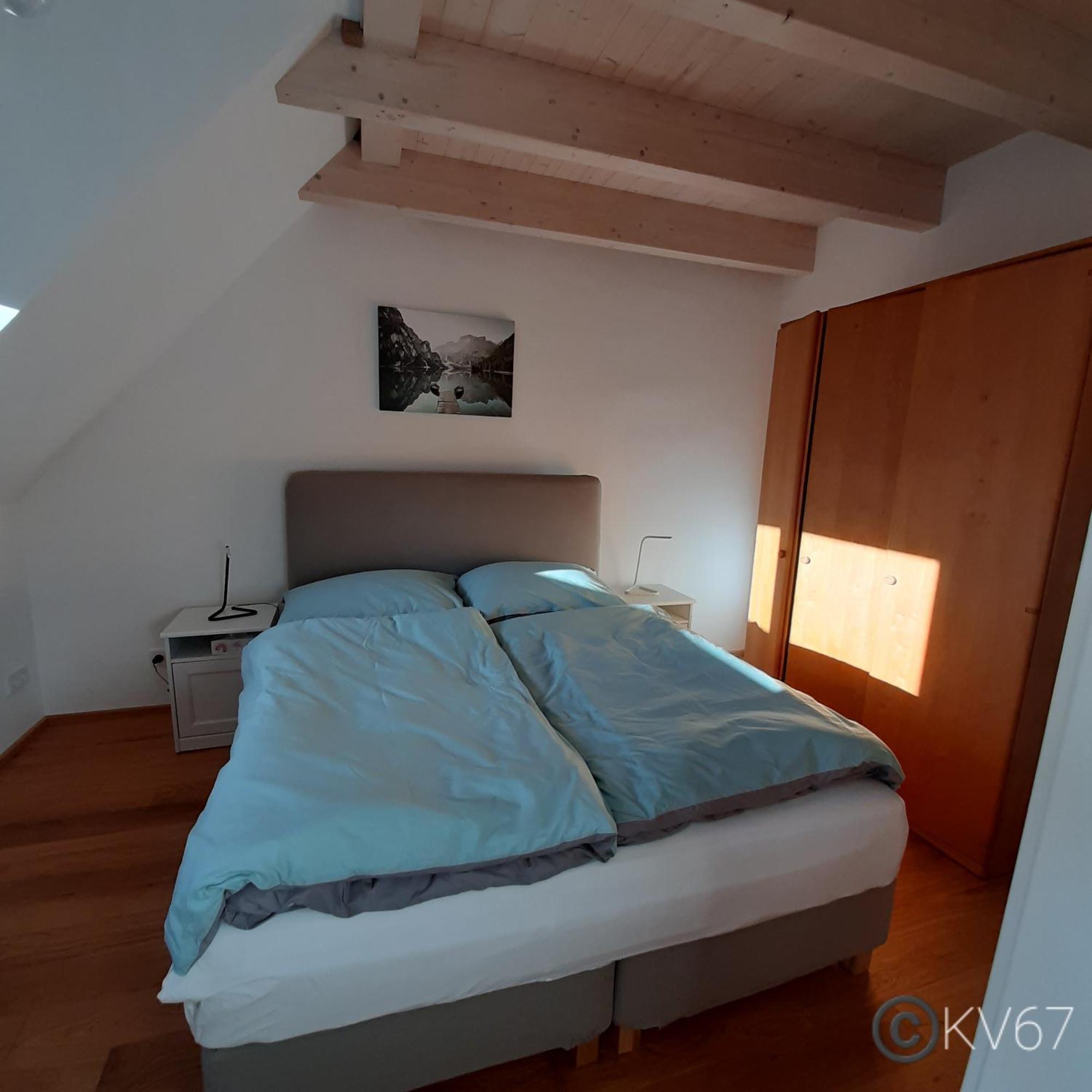Apartment Jogilation
