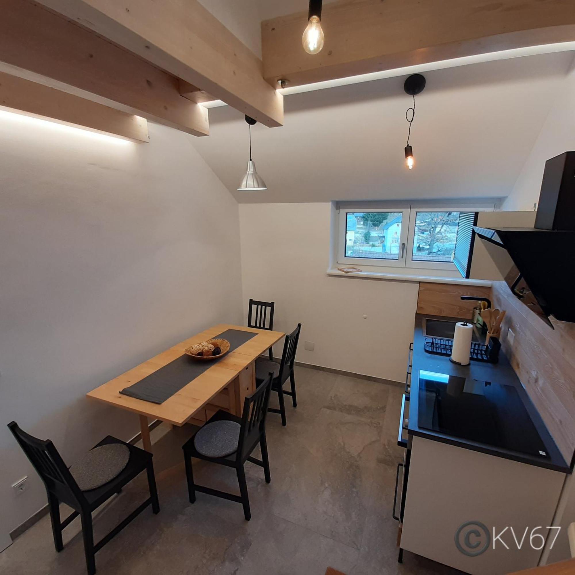 Apartment Jogilation